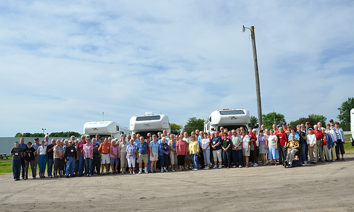 2013 Leap'n Lions National Rally Group Photo.jpg
